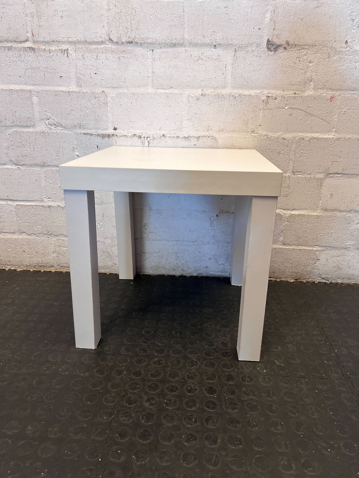 Chic Light Grey Square Side Table - Versatile Accent Piece - 2ndhandwarehouse.com
