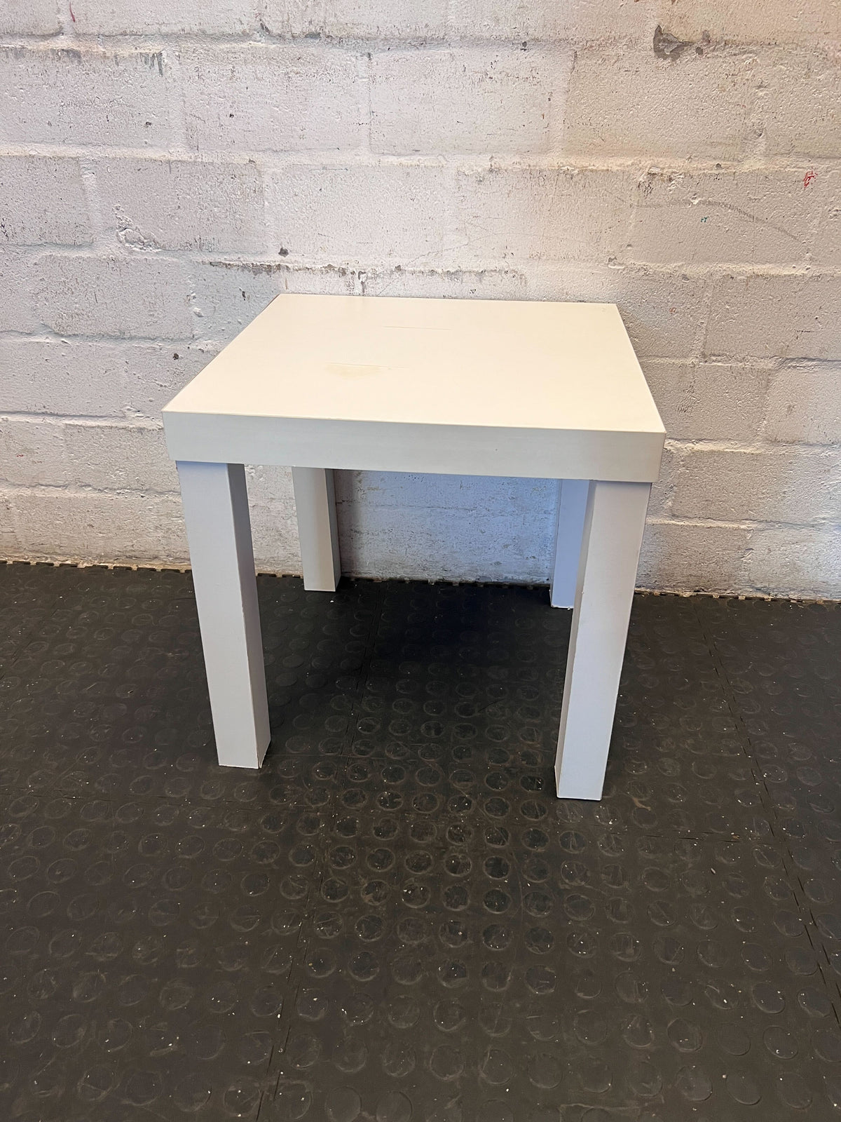 Chic Light Grey Square Side Table - Versatile Accent Piece - 2ndhandwarehouse.com