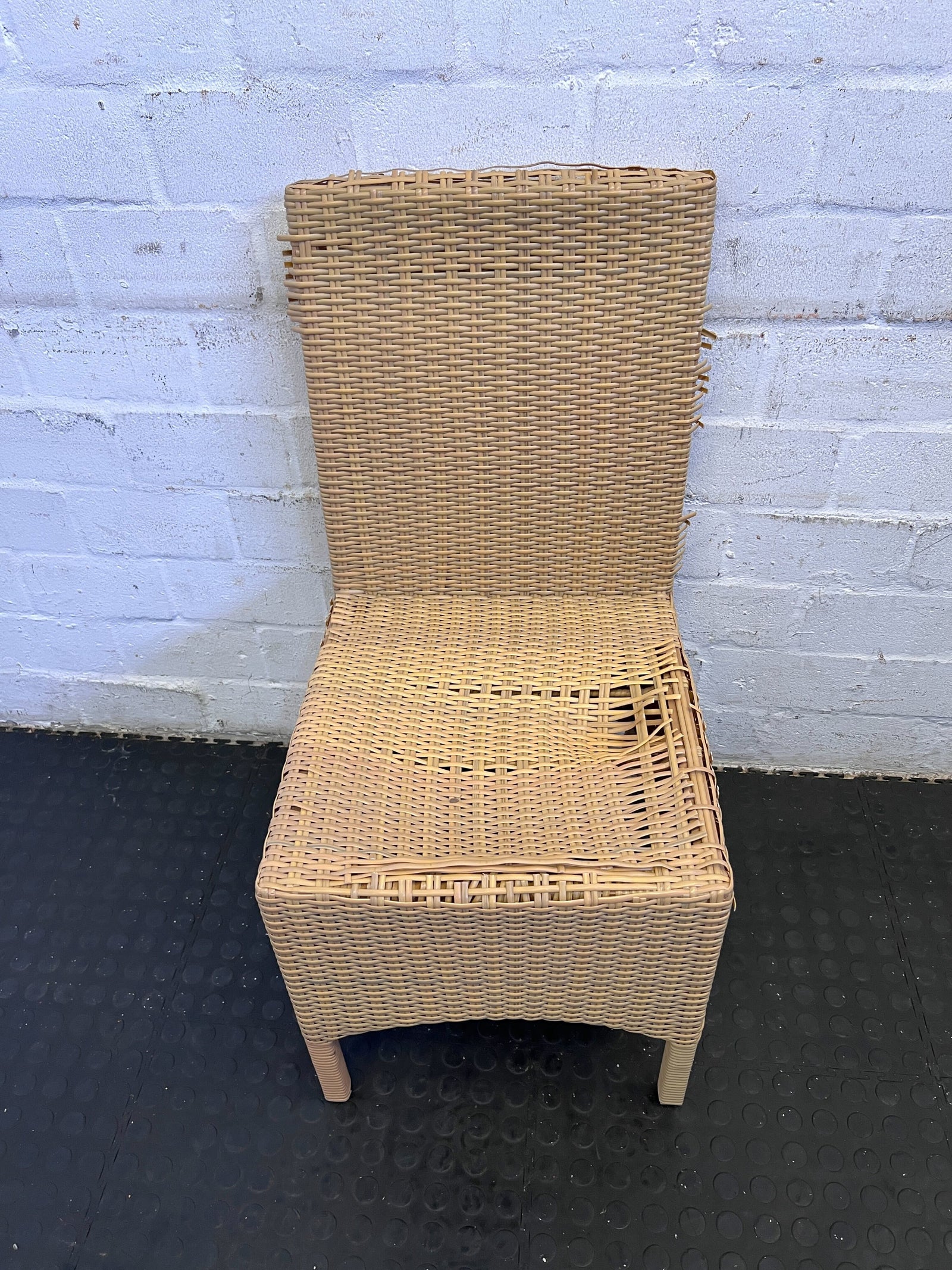 Chic Woven Rattan Dining Chair - Light Brown - Heavy Wear