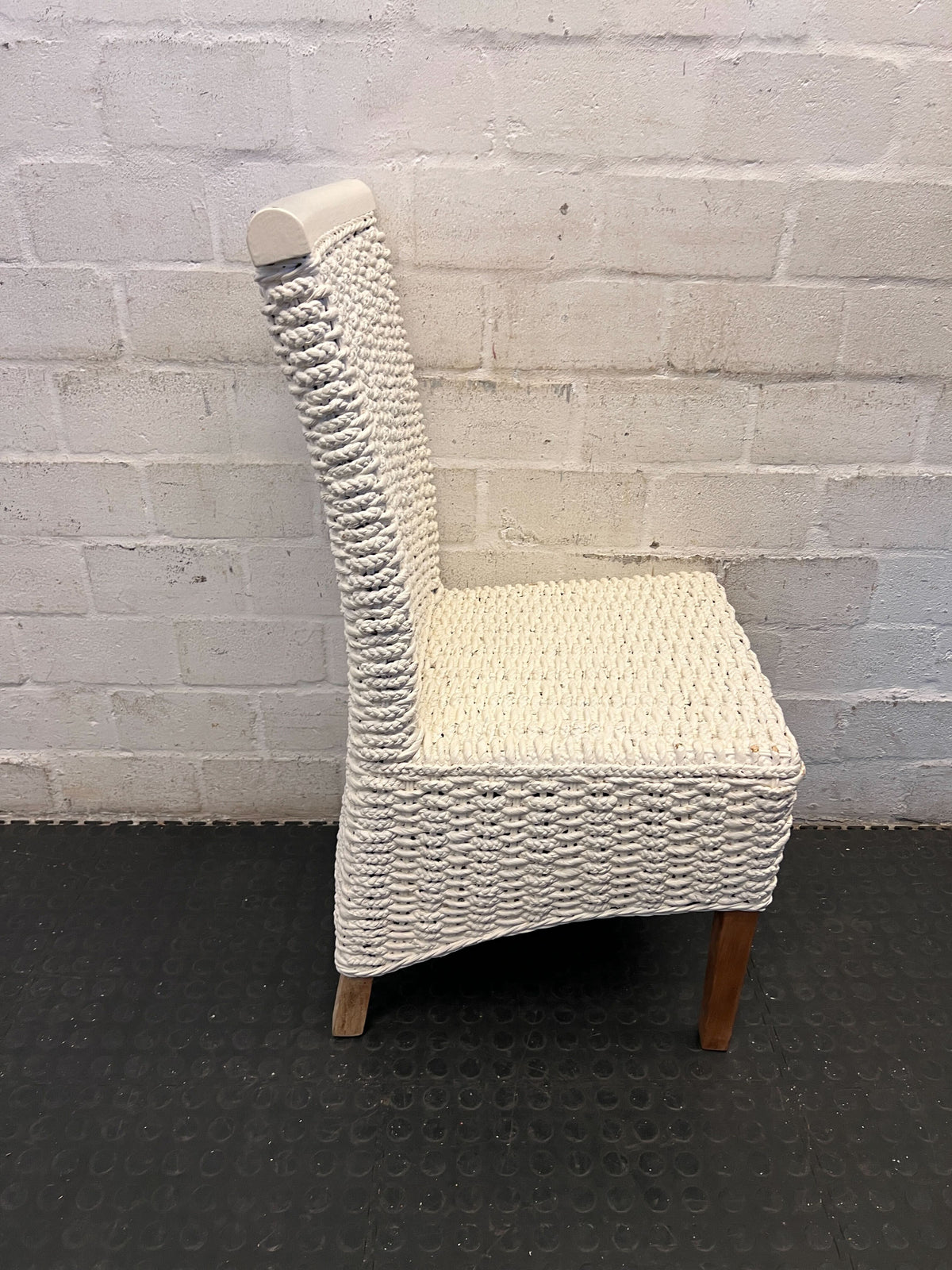 Chic Woven White Dining Chair - Coastal Boho Style - 2ndhandwarehouse.com