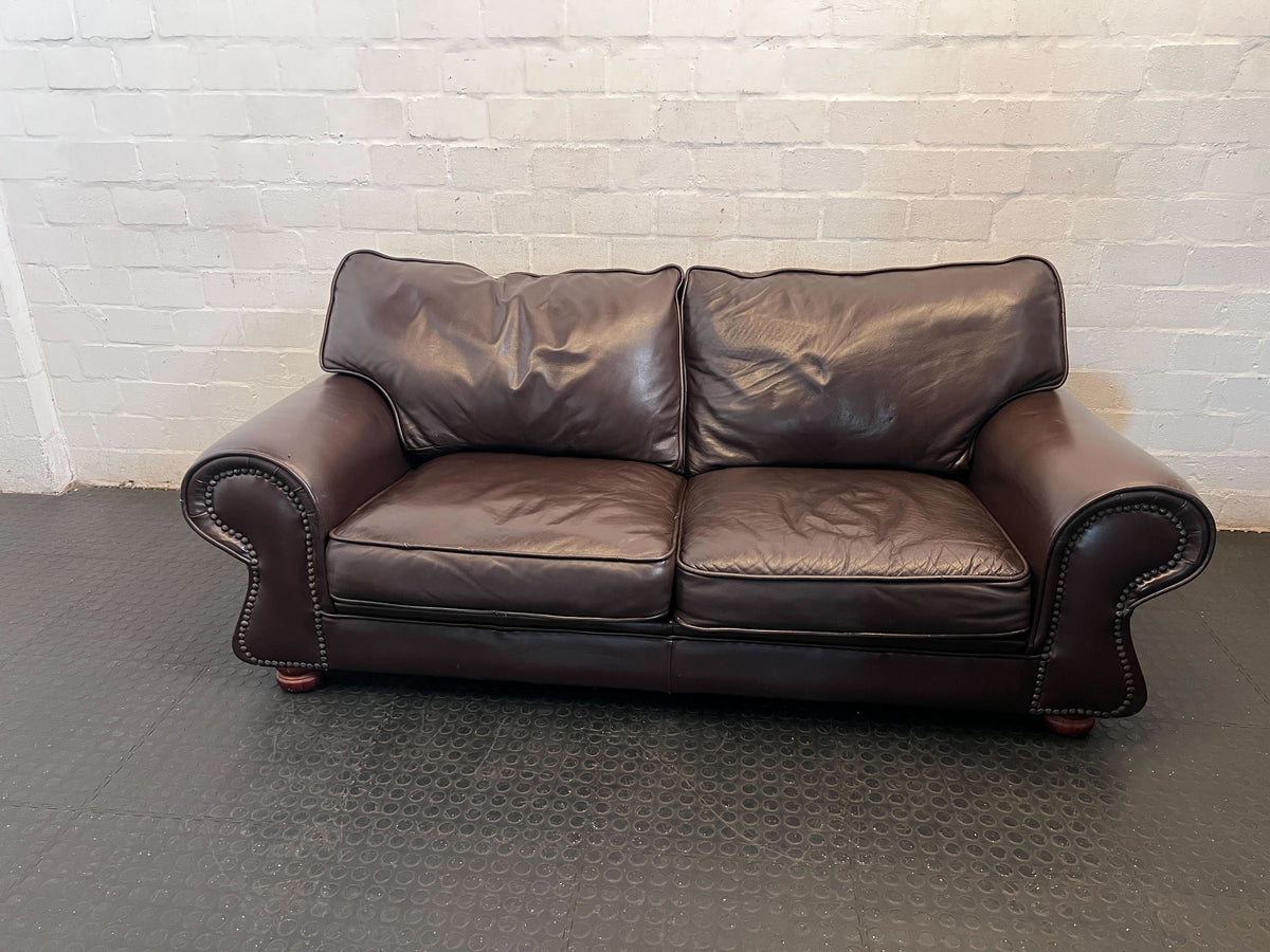 Classic Brown Leather 2-Seater Sofa - Timeless Comfort