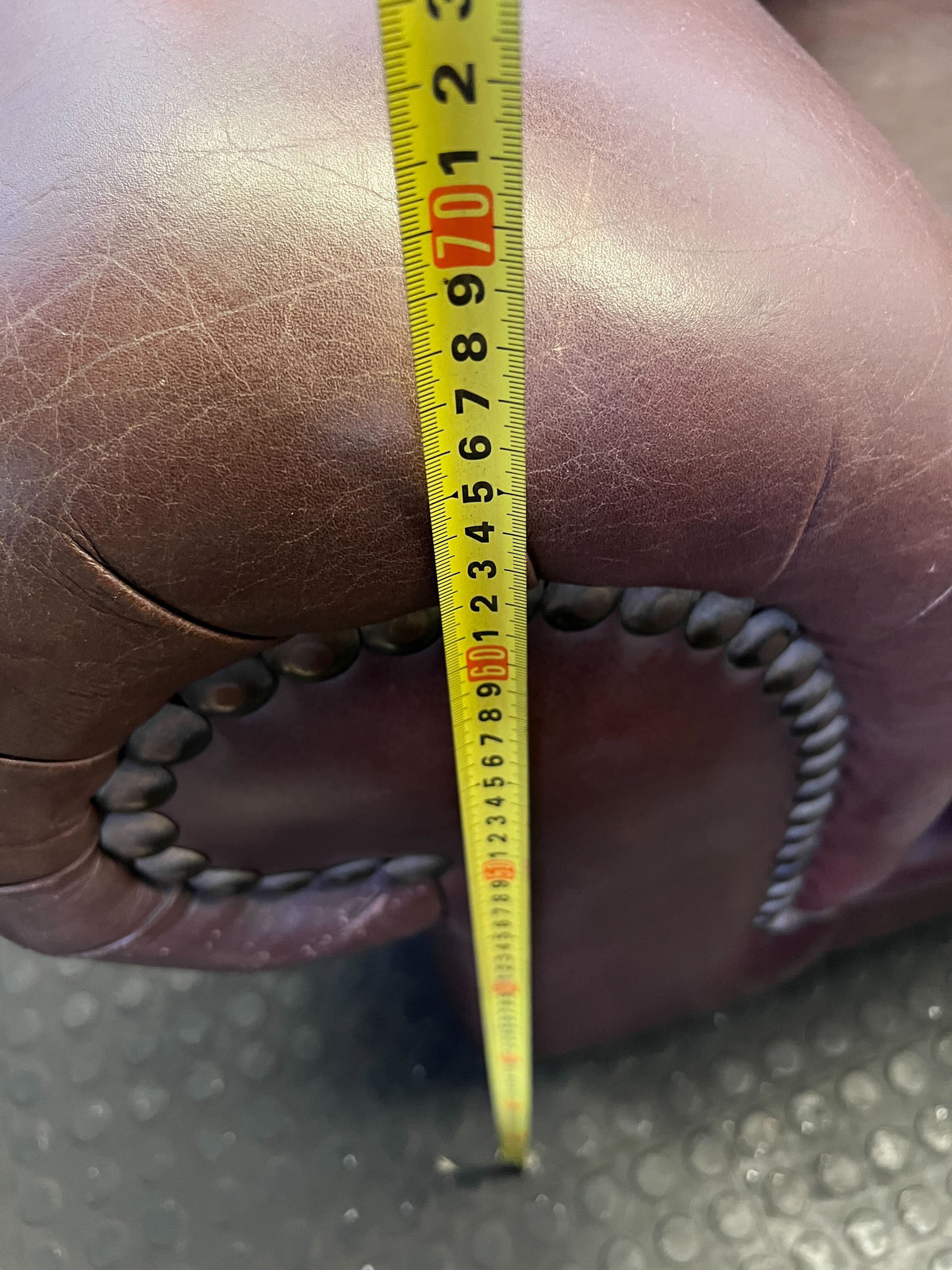 Classic Brown Leather 2-Seater Sofa with Stud Detail