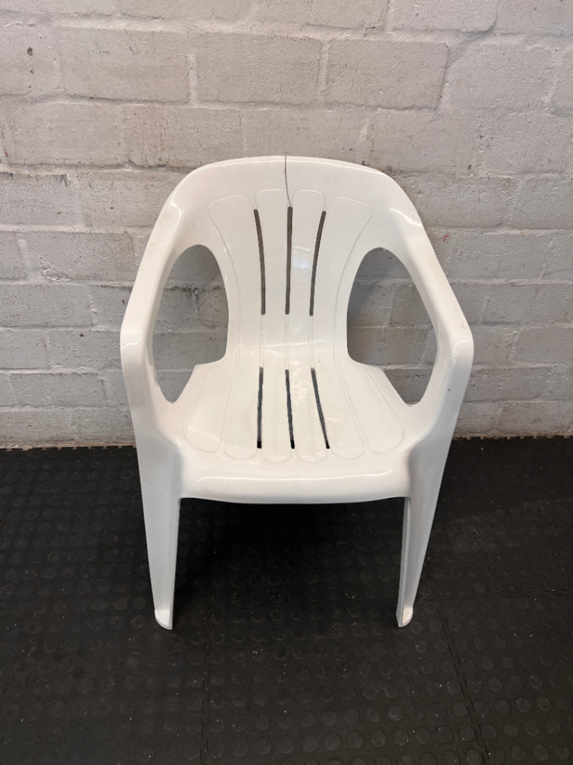 Classic White Outdoor Plastic Chair with Armrests - 2ndhandwarehouse.com