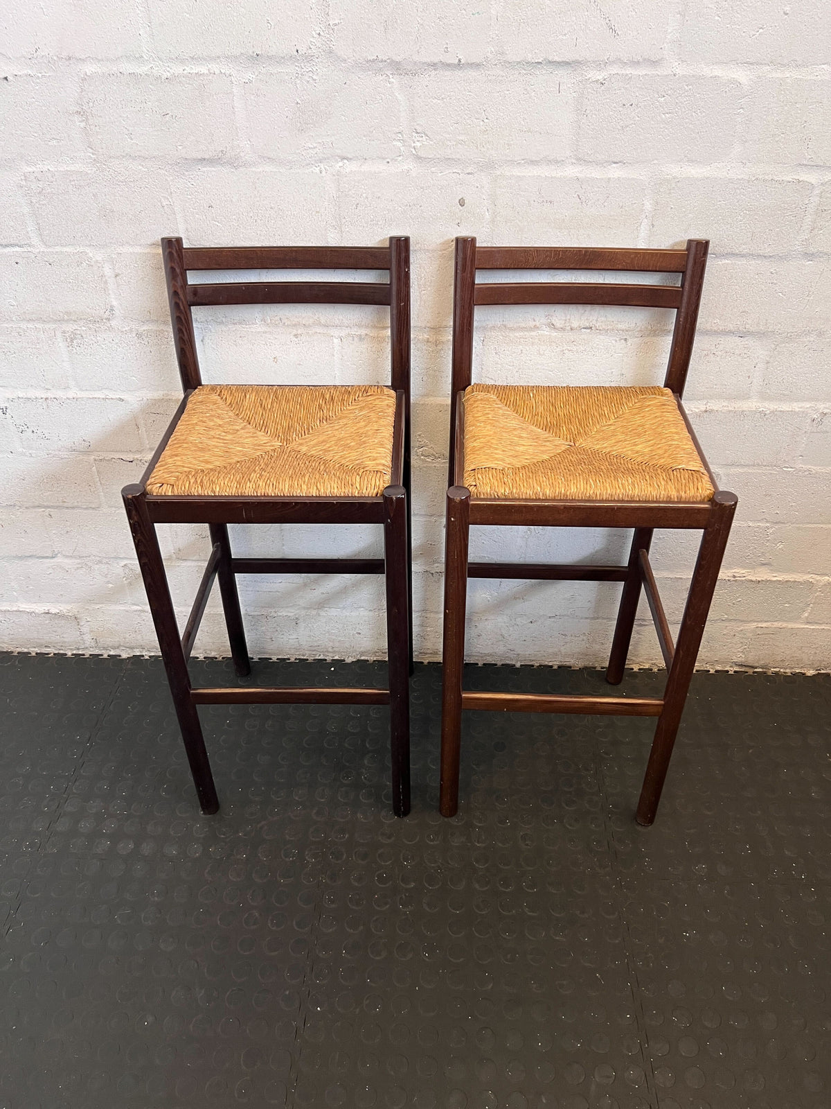 Classic Wooden Bar Stool with Woven Rush Seat