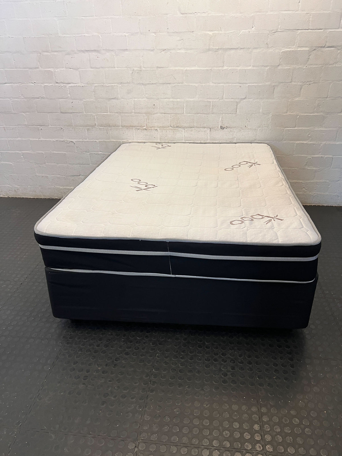 Comfortable Bamboo Mattress & Base Set - Double Size - 2ndhandwarehouse.com