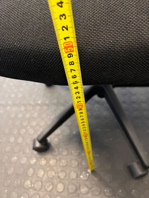 Comfortable Black Mesh Office Chair with Adjustable Arms – Minor Wear