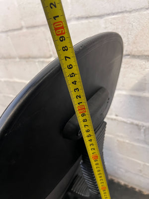 Comfortable Black Swivel Office Chair - Adjustable Ergonomic Design - 2ndhandwarehouse.com