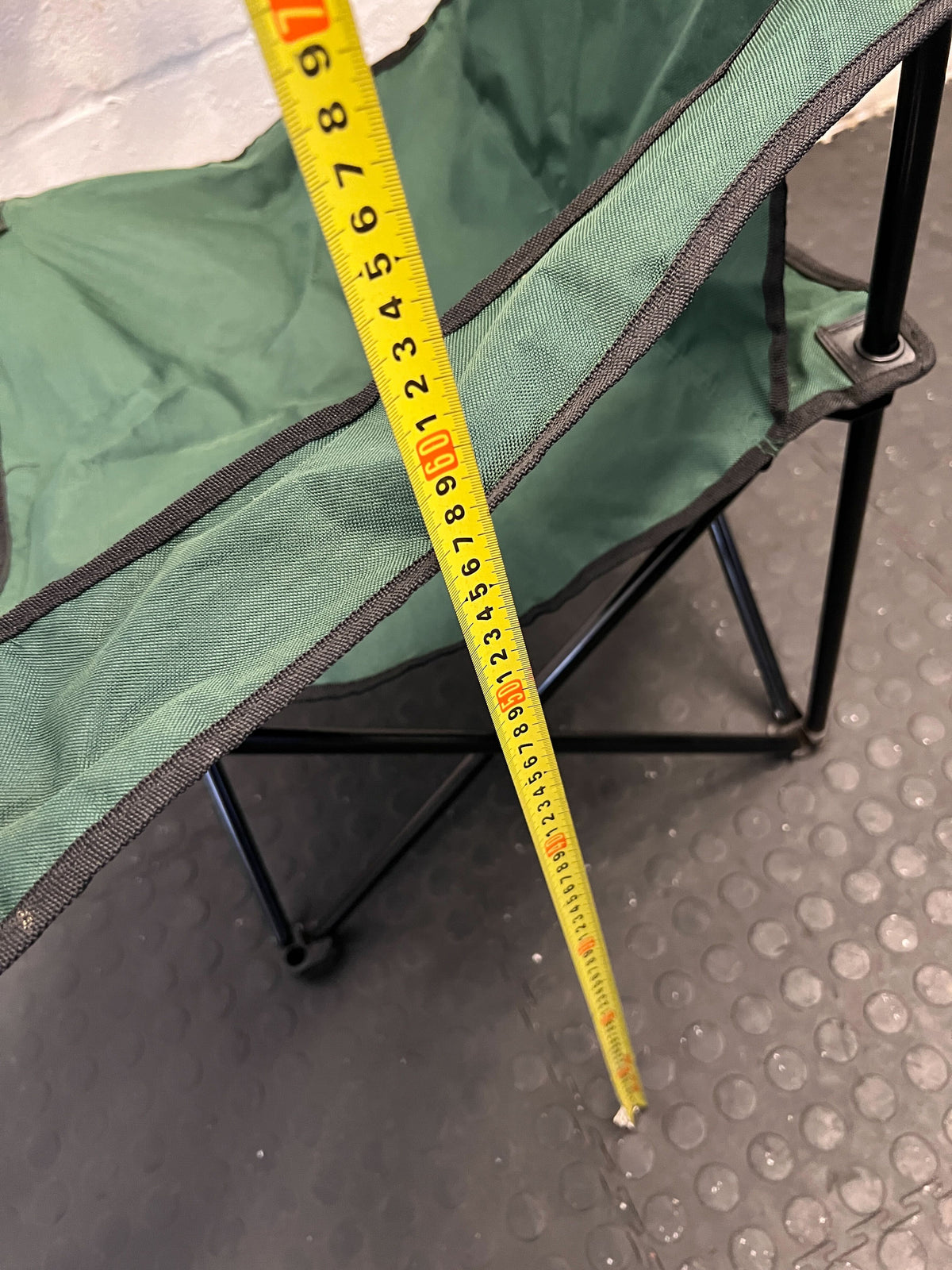 Comfortable Green Camp Chair with Cup Holder