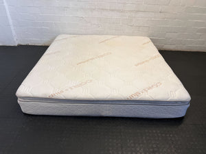 Comfortable King Size Cork Slumber Mattress – Minor Wear