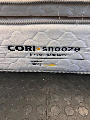 Comfortable King Size Cork Slumber Mattress – Minor Wear