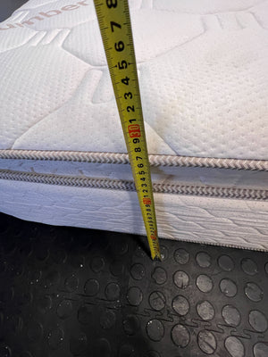 Comfortable King Size Cork Slumber Mattress – Minor Wear