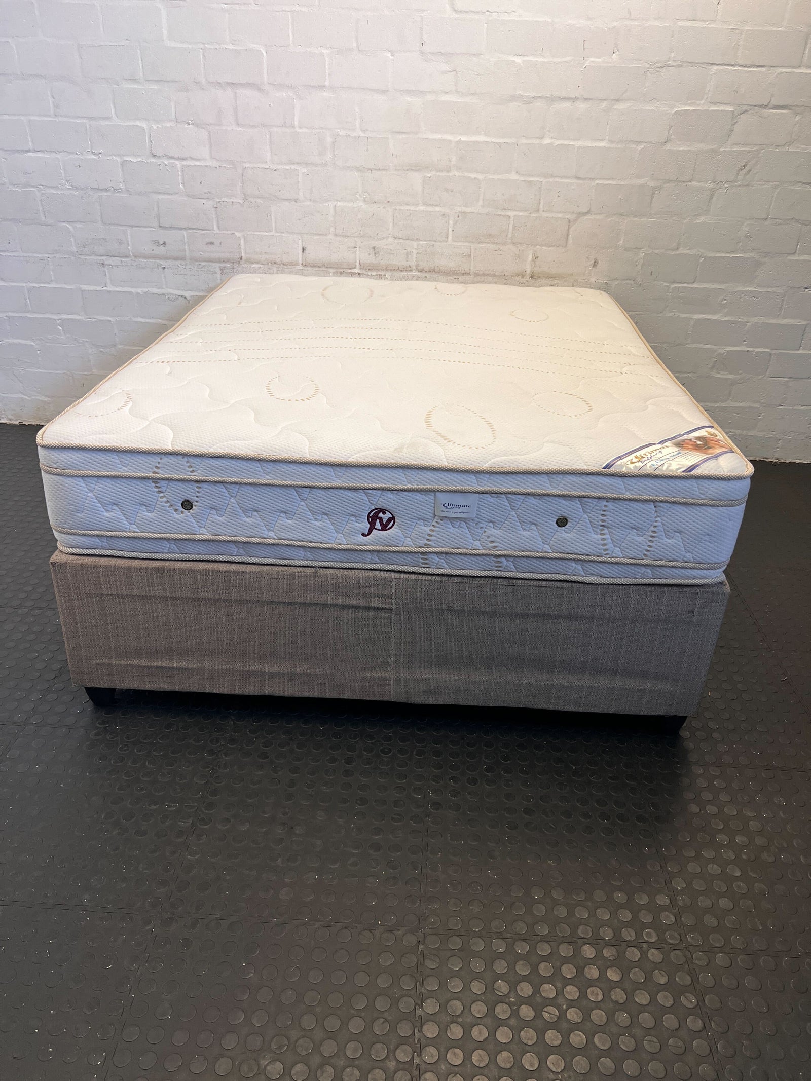 Comfortable Queen Size Mattress with Box Spring - Minor Wear