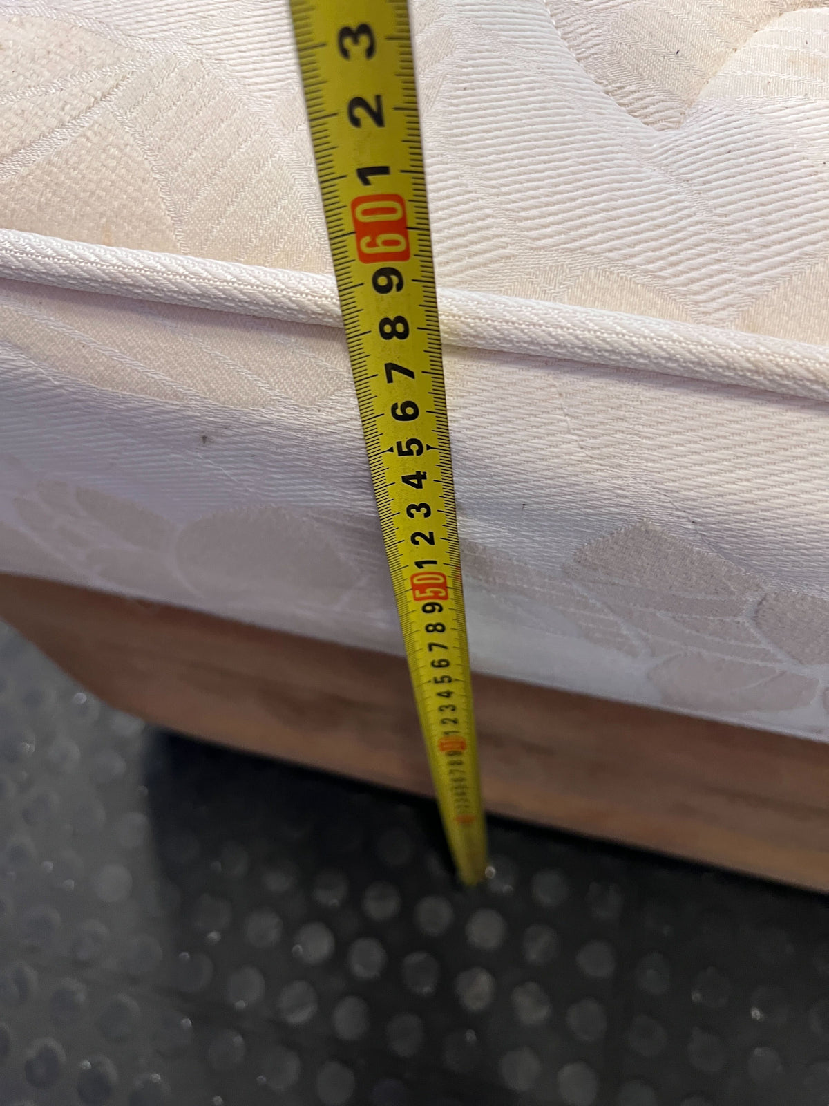 Comfortable Single Bed & Executive Mattress Set