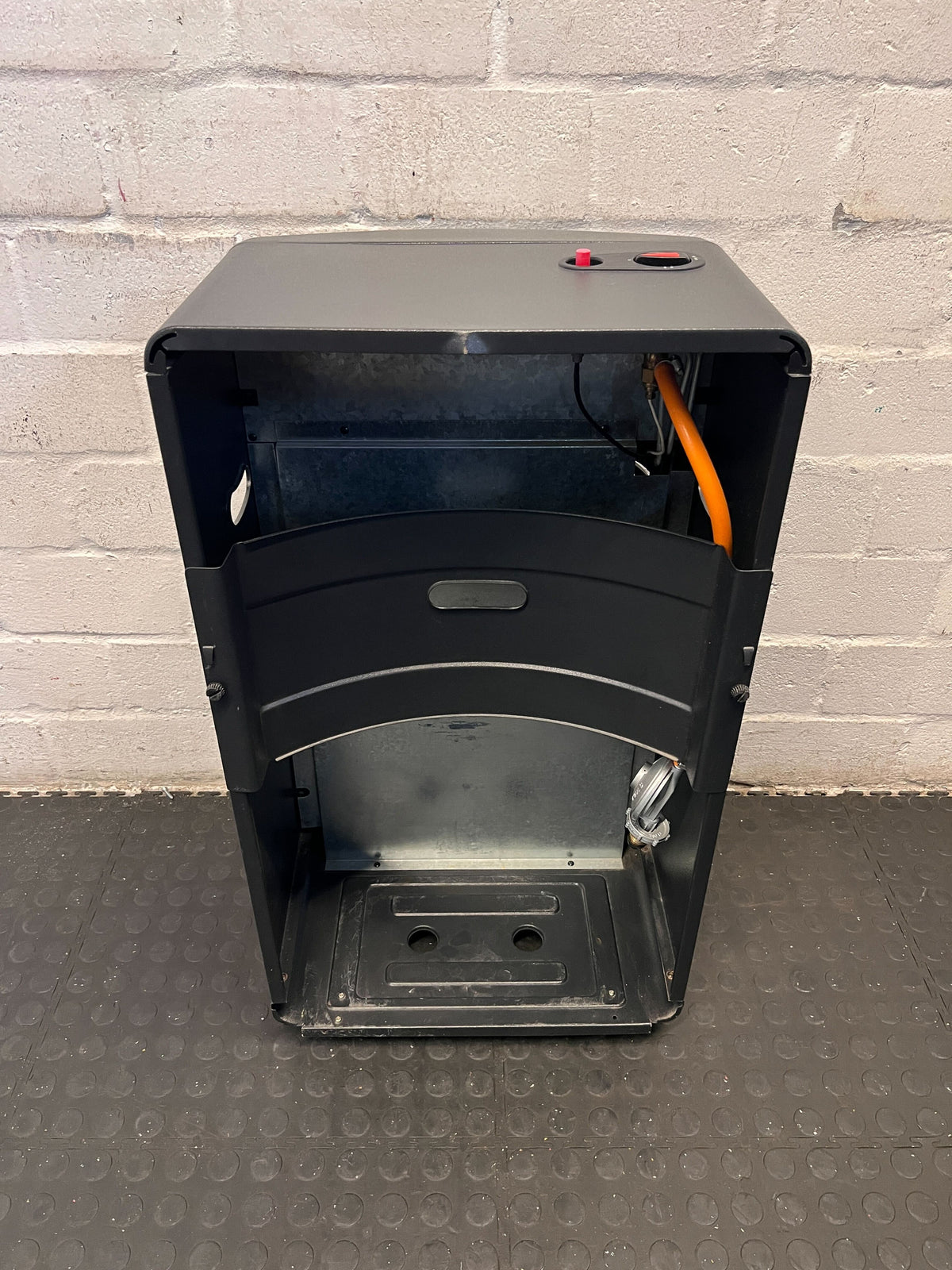 🌡️ Compact Black Gas Heater - Efficient Heating Solution for Your Home