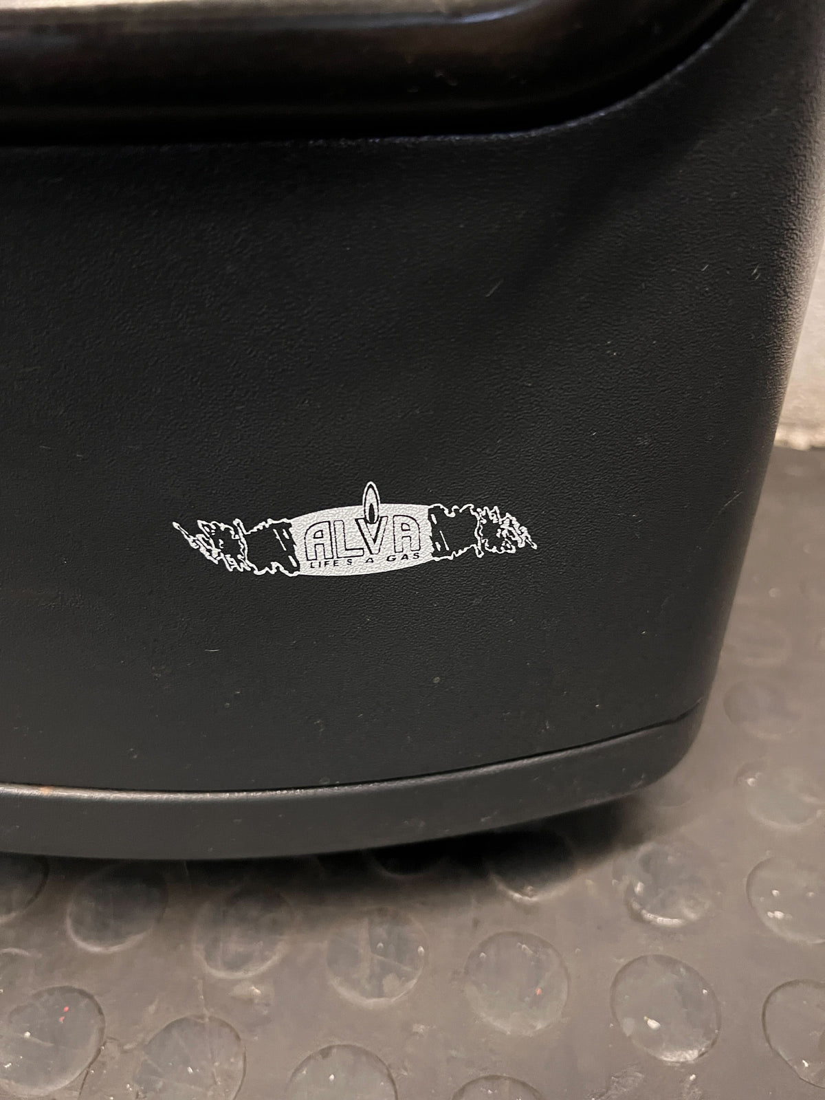 🌡️ Compact Black Gas Heater - Efficient Heating Solution for Your Home