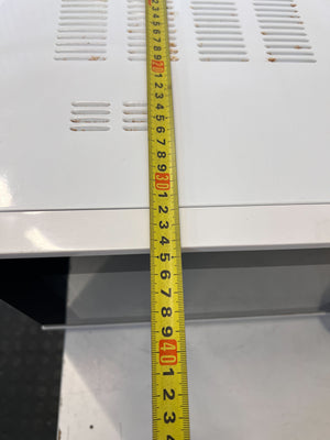 Compact & Convenient Defy Microwave Oven