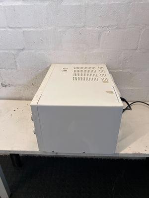 Compact & Convenient Defy Microwave Oven