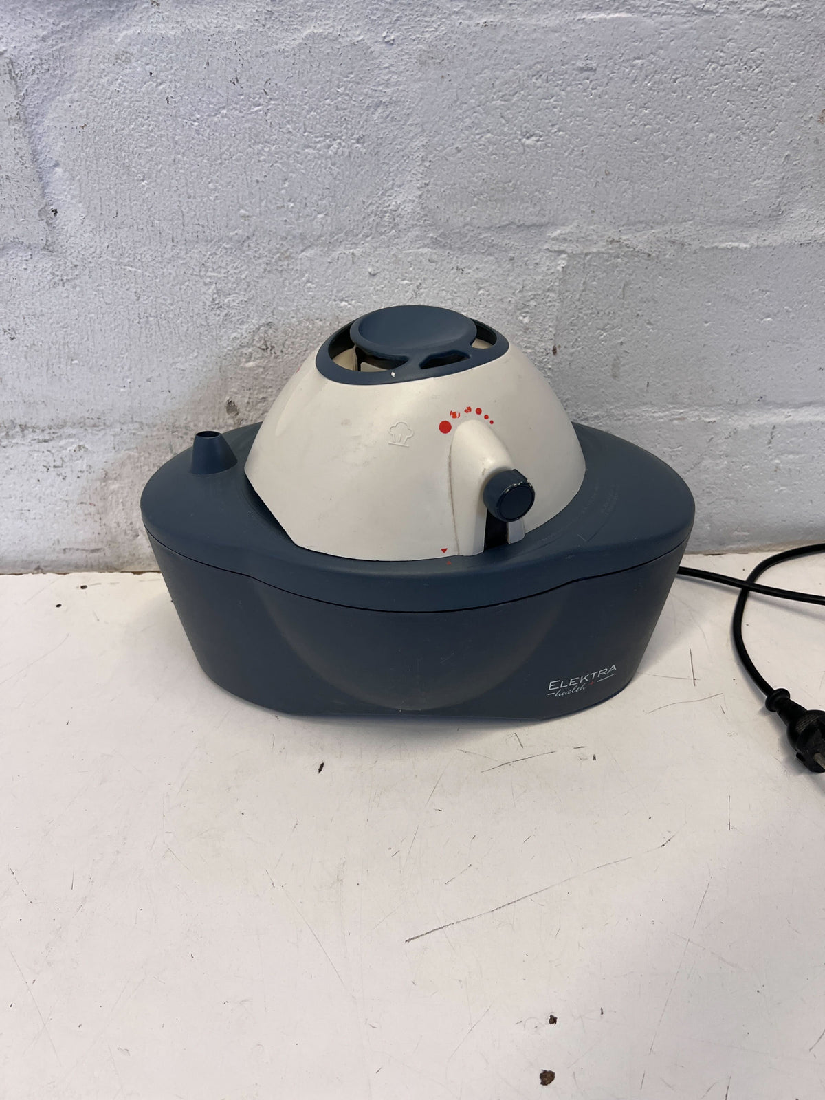 Compact Hot Steam Humidifier & Inhaler