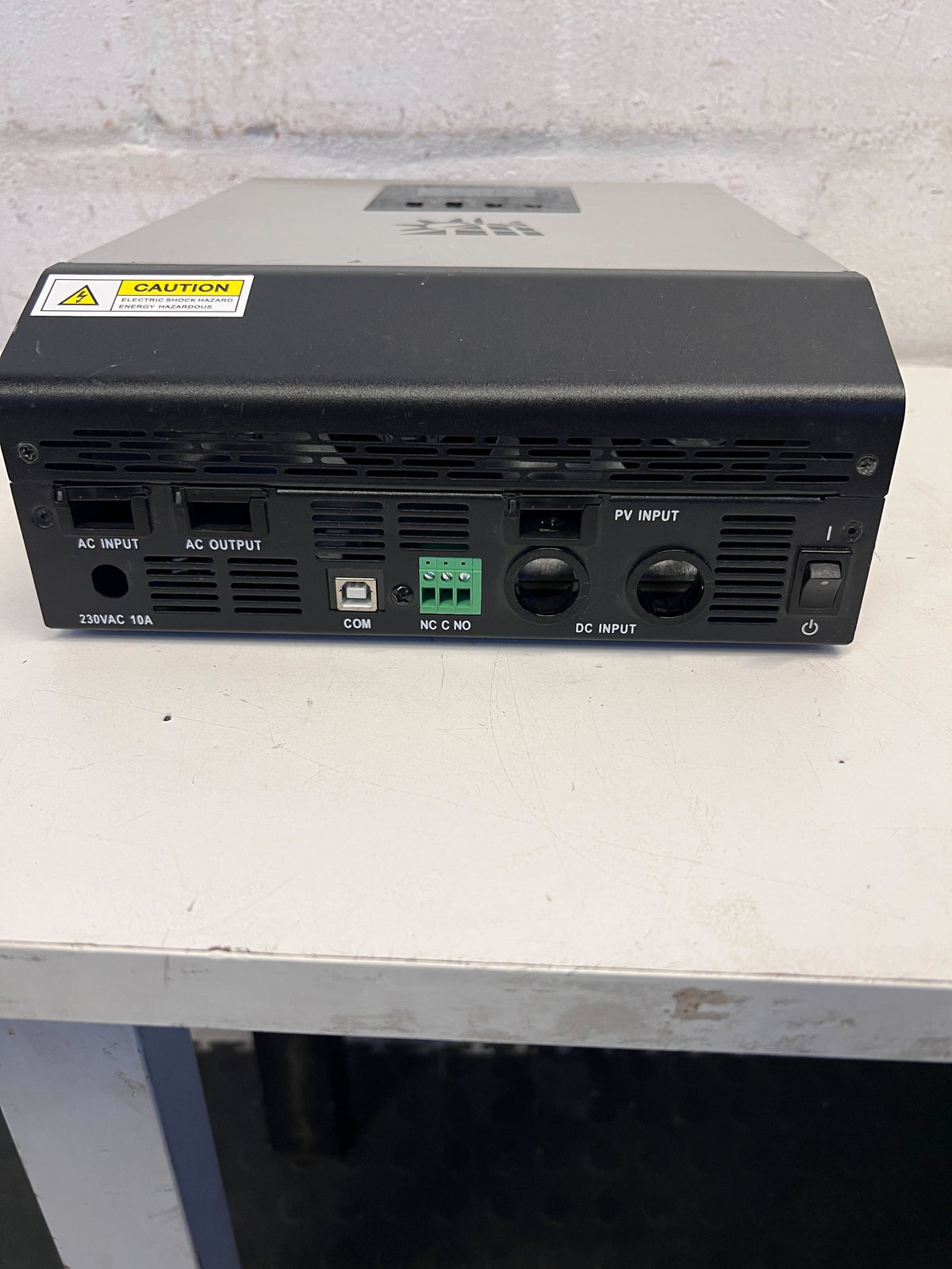 Compact Silver Solar Inverter with LCD Display – Like New! - 2ndhandwarehouse.com