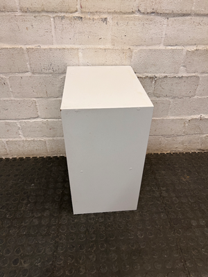 Compact White 2-Tier Shelving Unit