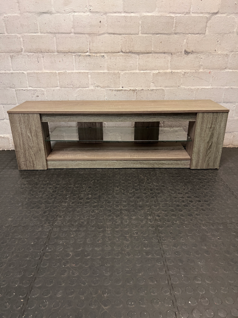 Contemporary Oak-Finish TV Unit with Glass Shelf — Fair Condition with Minimal Damage