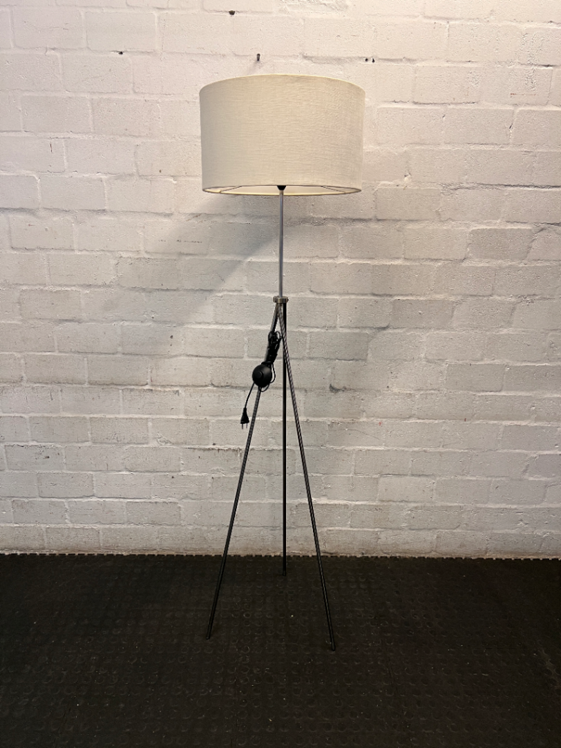 Contemporary Tripod Floor Lamp with Chrome Finish Base — Fair Condition with Visible Wear