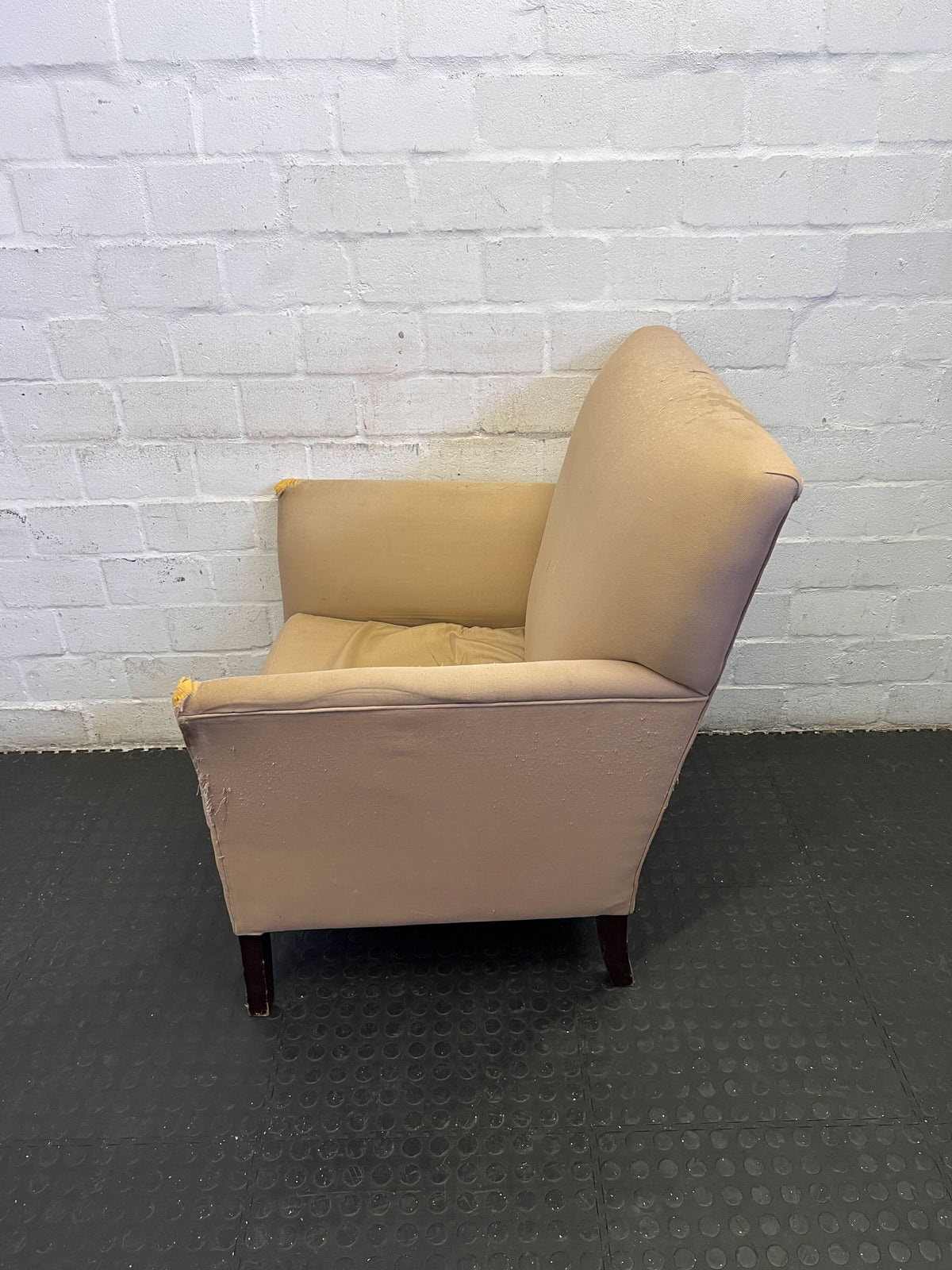 Cozy Beige Accent Armchair (Damaged)