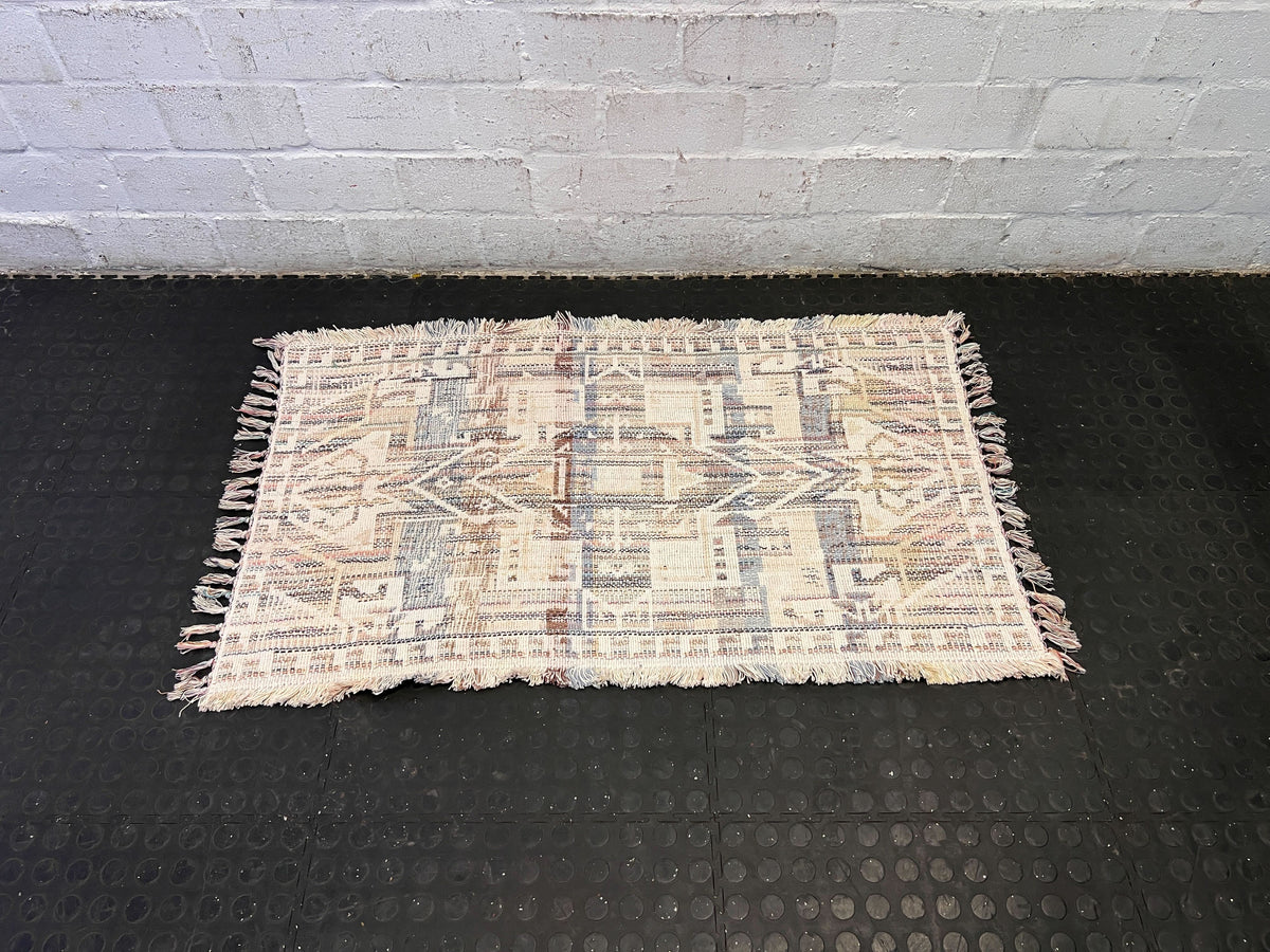 Cozy Bohemian Woven Area Rug with Fringe – Light Pastel Design - PRICE DROP