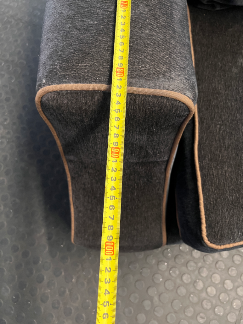 Curved Black Velvet 4-Seater Couch - Age-Related Wear - 2ndhandwarehouse.com