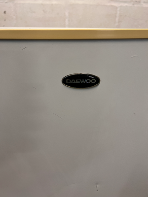Daewoo White Bar Fridge - Needs Review / For Repair - 2ndhandwarehouse.com