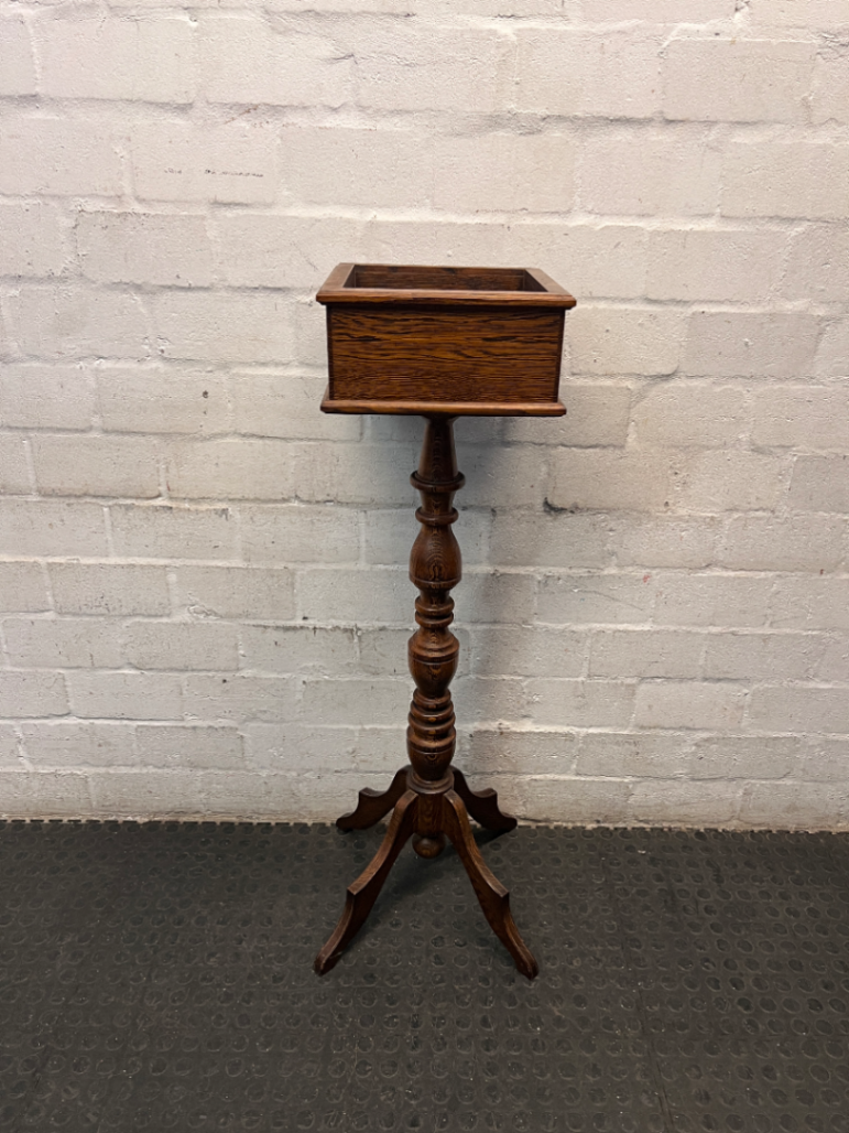 Traditional Dark Wood Turned Pedestal Planter Stand