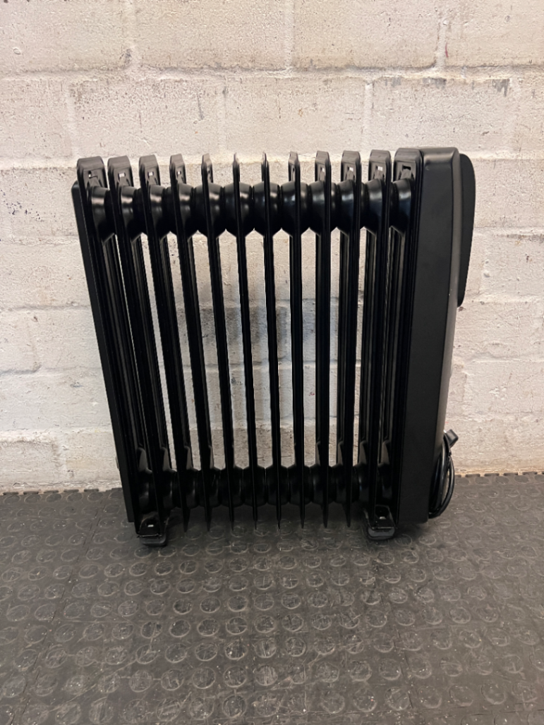 De'Longhi Black Oil-Filled Heater — Good Working Order