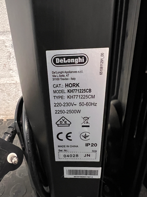 De'Longhi Black Oil-Filled Heater — Good Working Order