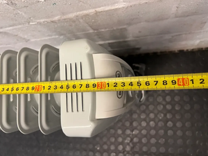 DeLonghi Oil-Filled Column Heater — Good Working Order