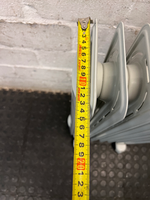 DeLonghi Oil-Filled Column Heater — Good Working Order