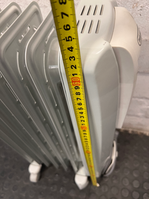 DeLonghi Oil-Filled Column Heater — Good Working Order