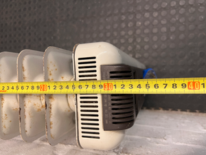 DeLonghi Oil-Filled Heater with Adjustable Thermostat — Working Order with Minor Exterior Rust