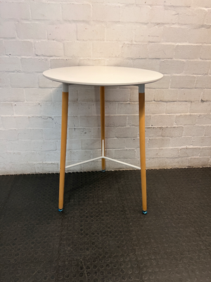 Decofurn Capri Round Table with Wooden Legs — Visible Wear and Architectural Loose Parts