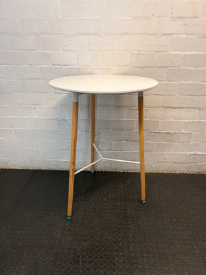 Decofurn Capri Round Table with Wooden Legs — Visible Wear and Architectural Loose Parts