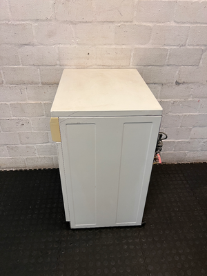 Defy Autodry 5 Tumble Dryer - Noisy Spin and Cracked Bezel - 2ndhandwarehouse.com