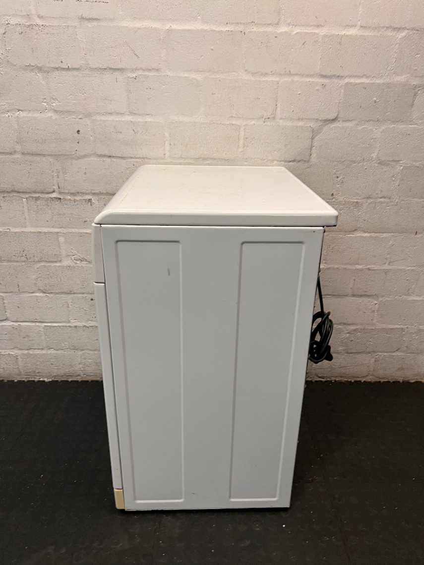 Defy Autodry White Tumble Dryer — Good Working Order - 2ndhandwarehouse.com