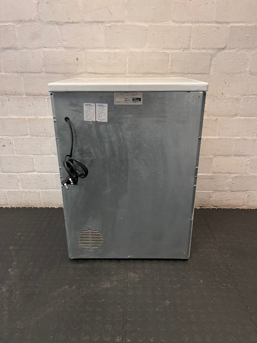 Defy Autodry White Tumble Dryer — Good Working Order - 2ndhandwarehouse.com