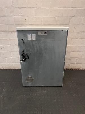 Defy Autodry White Tumble Dryer — Good Working Order - 2ndhandwarehouse.com