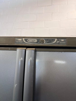 Defy Double Door Fridge Freezer - Silver (Partial Freezer & Rust Issues) - 2ndhandwarehouse.com