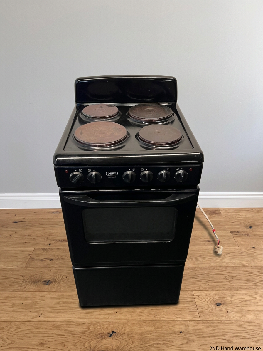 Defy 4-Plate Freestanding Electric Stove in Black — Good Working Order