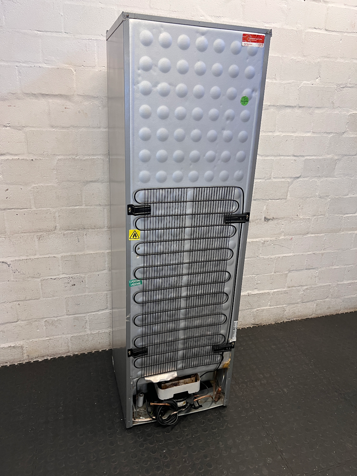 Defy Silver Bottom Freezer Fridge - Eco Energy Efficient - 2ndhandwarehouse.com