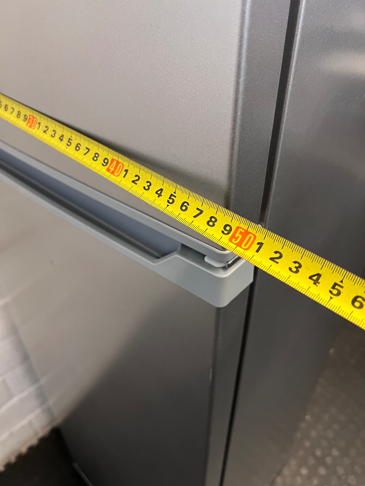 Defy Silver Bottom Freezer Fridge - Eco Energy Efficient - 2ndhandwarehouse.com