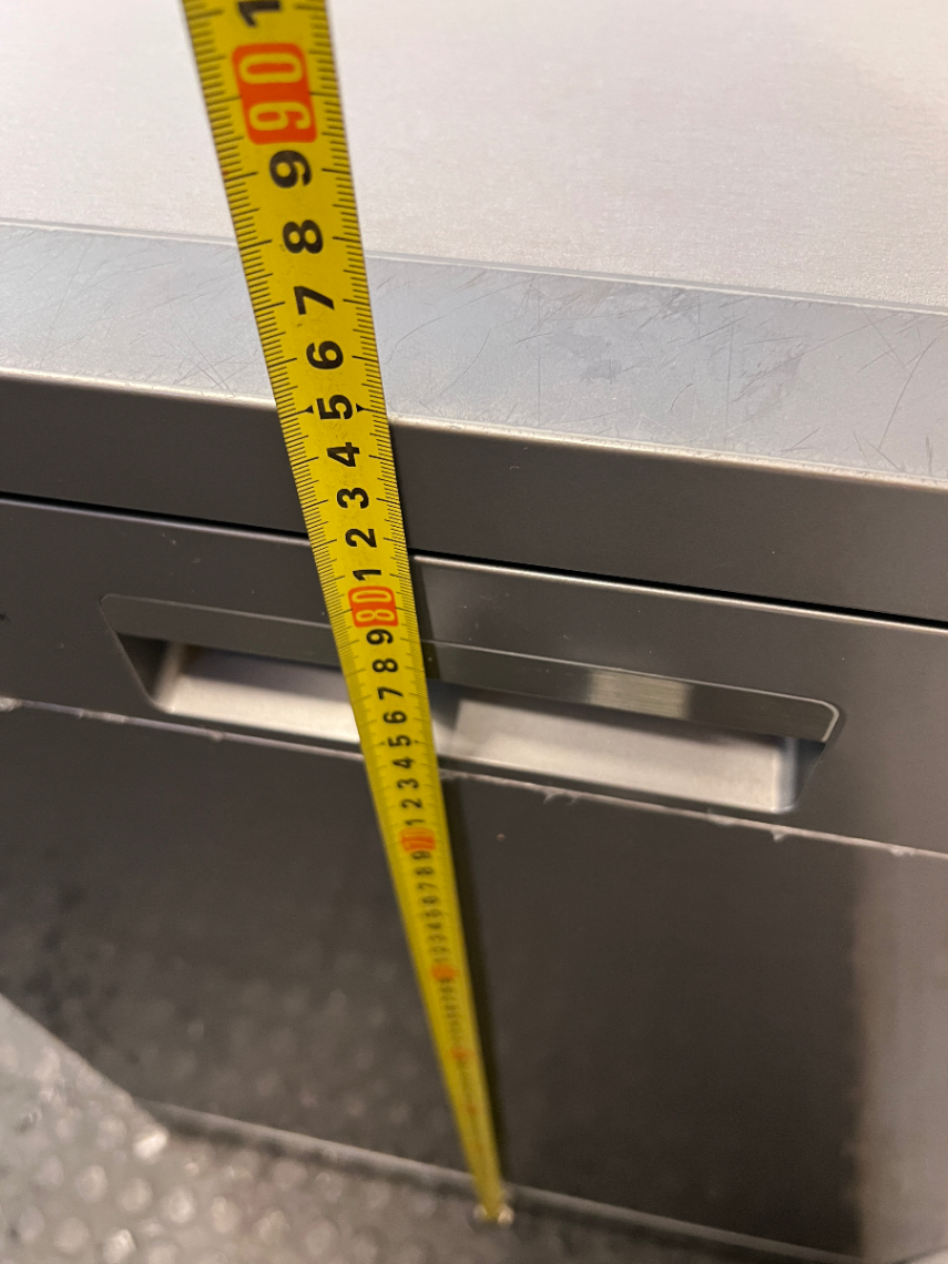 Defy Silver Freestanding Dishwasher — Working Order with Surface Scratches on Top