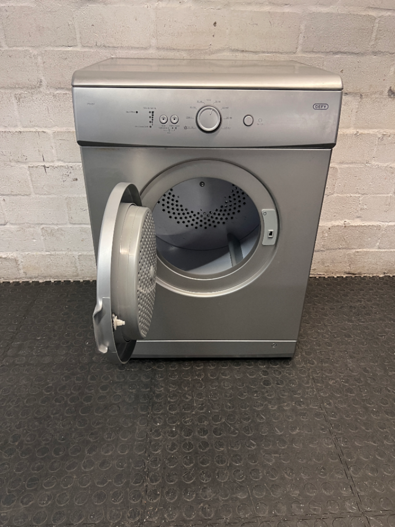 Defy Silver Tumble Dryer — Working Order with Surface Scratches