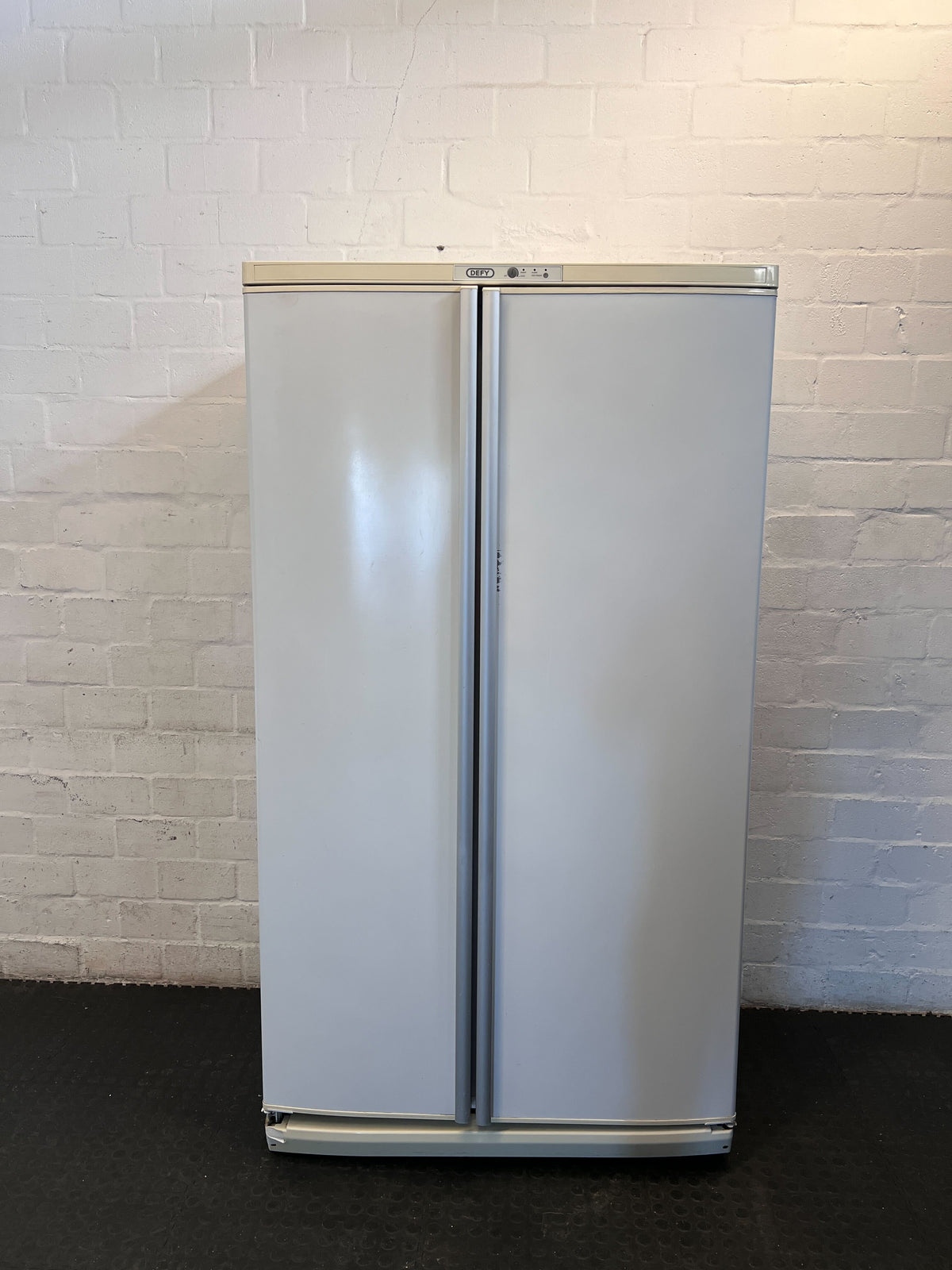 Defy White Side-by-Side Fridge Freezer - Fair used